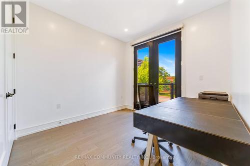 856 Kennedy Road, Toronto, ON 