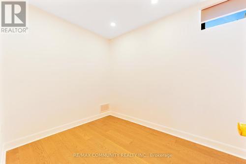 856 Kennedy Road, Toronto, ON 
