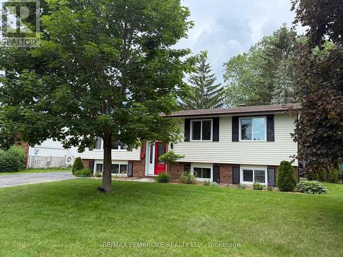 99 NOIK DRIVE  Pembroke, ON K8A 7Z4