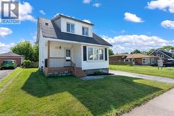 5932 CARLTON Avenue Niagara Falls, ON L2G 5J5