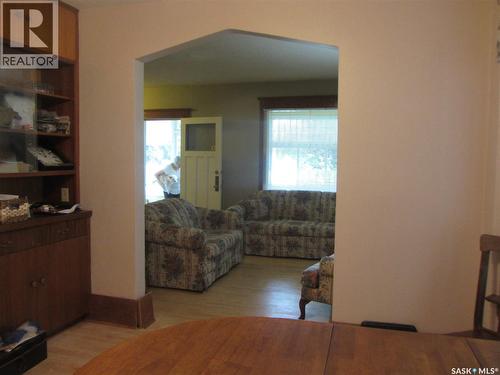 914 Victoria Avenue, Saskatoon, SK 