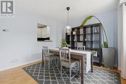 Dining area - 