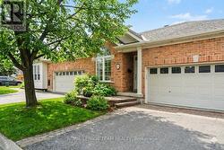 25 SAWCHUK TERRACE  Ottawa, ON K2K 3H1