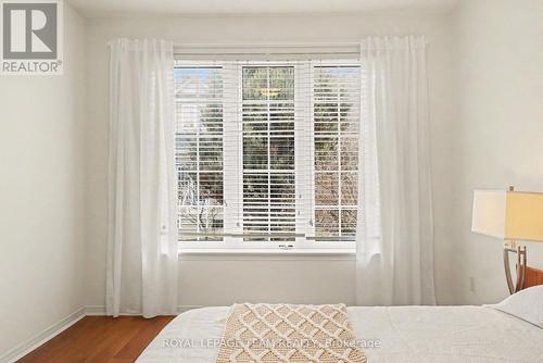 25 Sawchuk Terrace, Ottawa, ON 