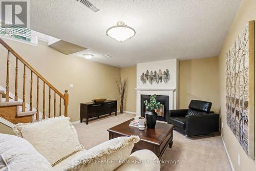 25 Sawchuk Terrace, Ottawa, ON 
