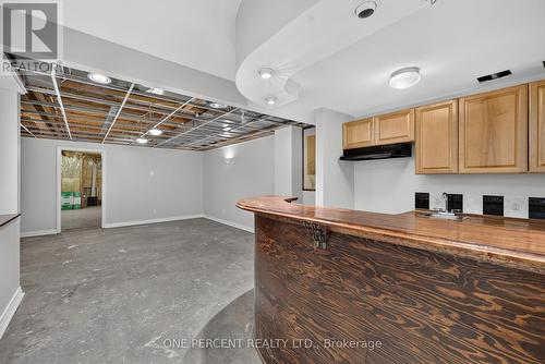 6 Windchime Crescent, Ottawa, ON 