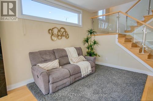 992 Baseline Road E, Ottawa, ON 