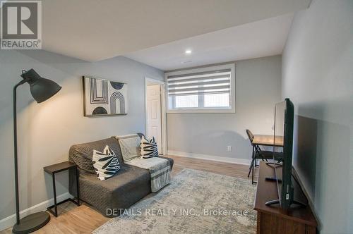 992 Baseline Road E, Ottawa, ON 