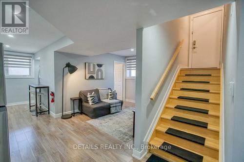 992 Baseline Road E, Ottawa, ON 