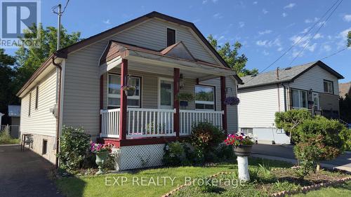 428 CARLTON STREET  St. Catharines (Facer), ON L2M 4W8