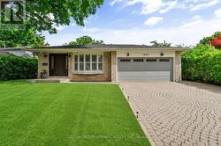 1281 LANDFAIR CRESCENT Oakville, ON L6H 2N5