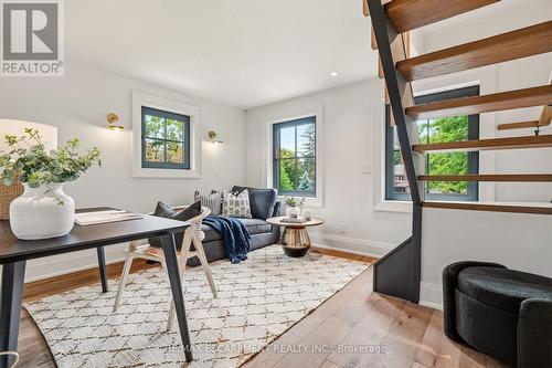 727 King Road, Burlington, ON 