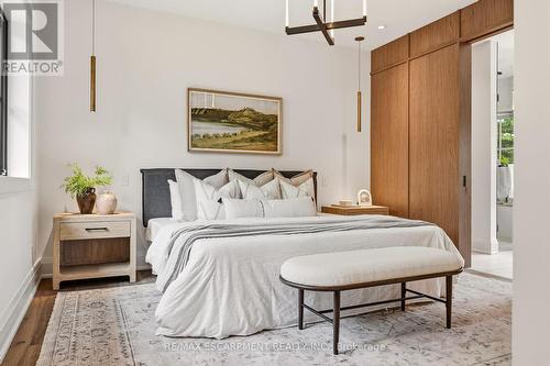 727 King Road, Burlington, ON 