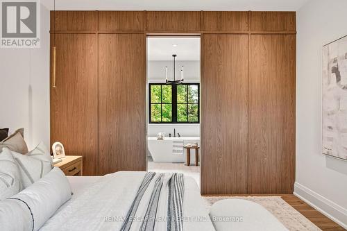 727 King Road, Burlington, ON 