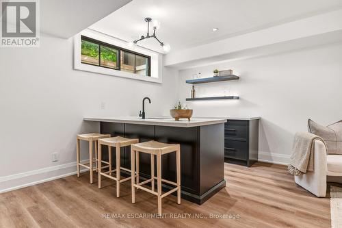 727 King Road, Burlington, ON 