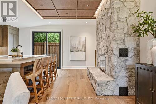 727 King Road, Burlington, ON 