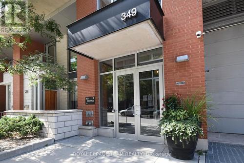 726 - 349 MCLEOD STREET , Ottawa, Ontario K2P 0S1 3