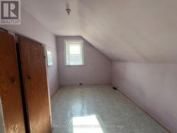 Bedroom 2 - 