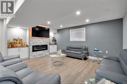 2264 Dandurand, Windsor, ON 
