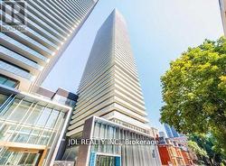 2210 - 50 CHARLES STREET E Toronto, ON M4Y 0C3