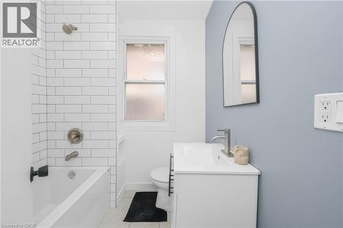 153 Gage Avenue N, Hamilton, ON 
