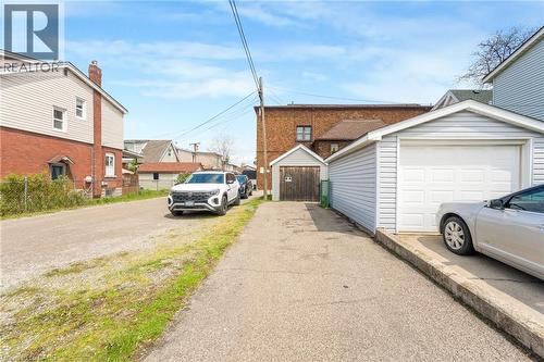 153 Gage Avenue N, Hamilton, ON 