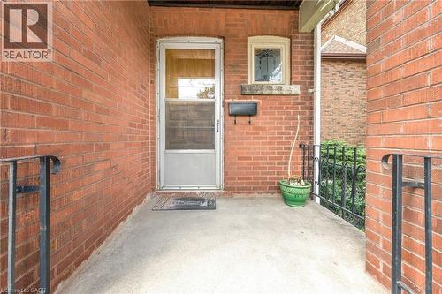 153 Gage Avenue N, Hamilton, ON 