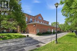 262 DUNDAS Street E Unit# 219  Waterdown, ON L8B 1A9