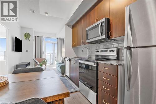 3220 Sheppard Avenue E, Toronto, ON 