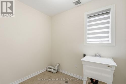 20 Bertram Gate, Whitby, ON 