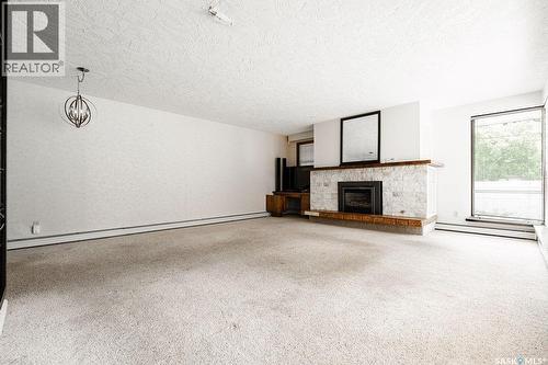 1004 University Drive, Saskatoon, SK 