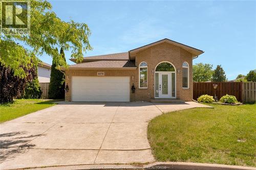 1078 TREVERTON  Windsor, ON N8P 1S5