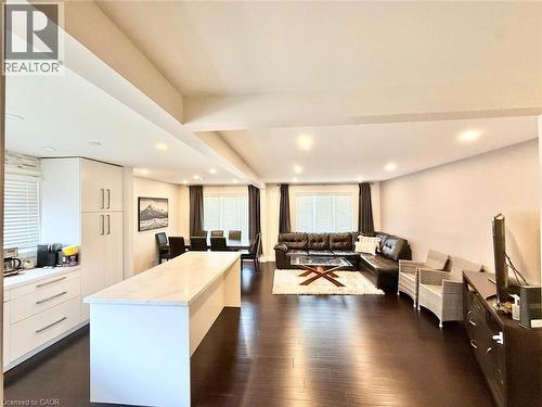 3135 Palmer Drive, Burlington, ON 