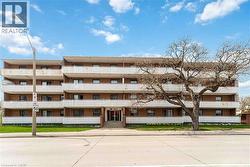 269 PARKDALE Avenue N Unit# 303 Hamilton, ON L8H 5X6