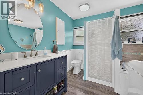 12075 Augustine Road, Wainfleet, ON - Indoor Photo Showing Bathroom