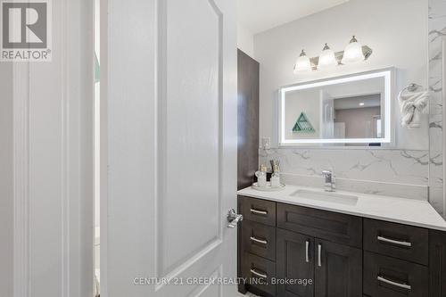 Ensuite - 7649 Redstone Road, Mississauga, ON 