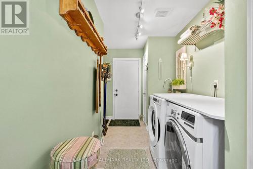 4 Lythgoe Lane, Ajax, ON 