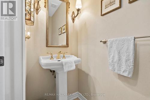 4 Lythgoe Lane, Ajax, ON 