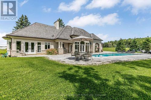 1865 Davis Drive W, King, ON 