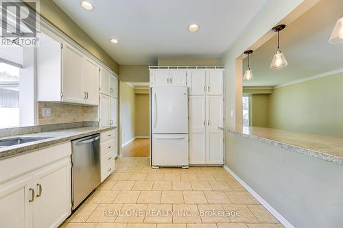 604 Bridle Wood, Burlington, ON 