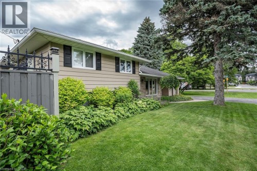170 Seminole Road, Ancaster, ON 