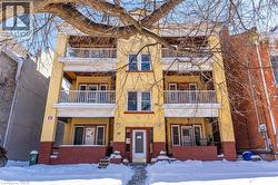 25 WEST Avenue S  Hamilton, ON L8N 2S2