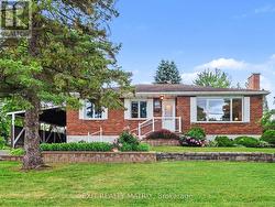 39 TAUVETTE STREET Ottawa, ON K1B 3A1