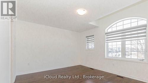 98 Eberly Woods Drive, Caledon, ON - Indoor Photo Showing Other Room
