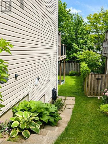 11 Reistview Street, Kitchener, ON 