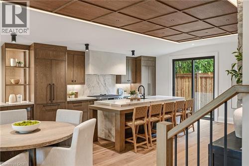 727 King Road, Burlington, ON 