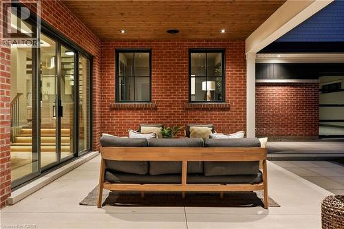 727 King Road, Burlington, ON 