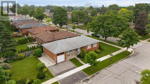 77 Stapleton Drive, Toronto, ON 