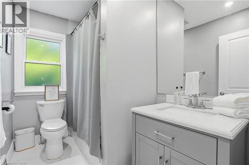 613 Clark Avenue, Burlington, ON 