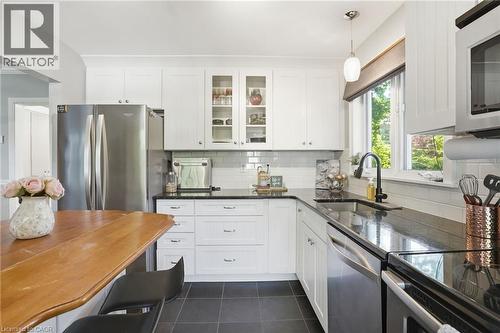 613 Clark Avenue, Burlington, ON 